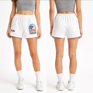 Peanuts Racing Club Snoopy Graphic White Shorts XS Y2K Sporty Cute Lounge